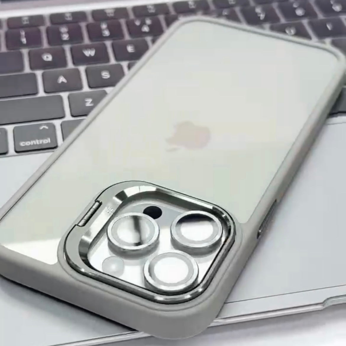 NATURAL TITANIUM METAL AIR SKIN WITH CAMERA RING & CAMERA STAND