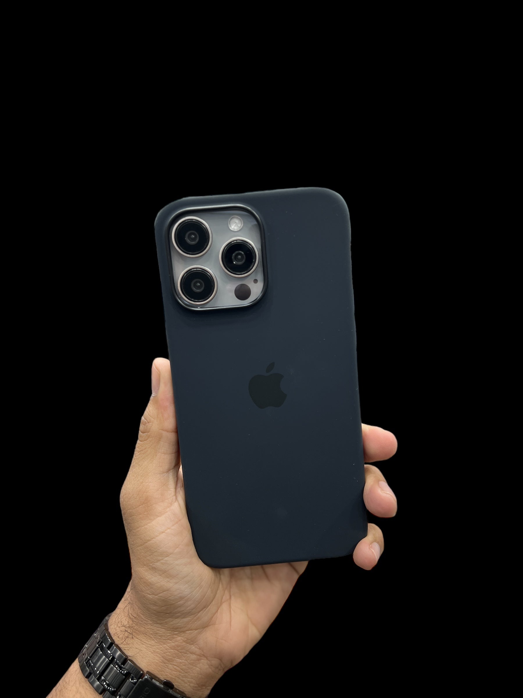 TITANIUM MAGSAFE SILICON CASE