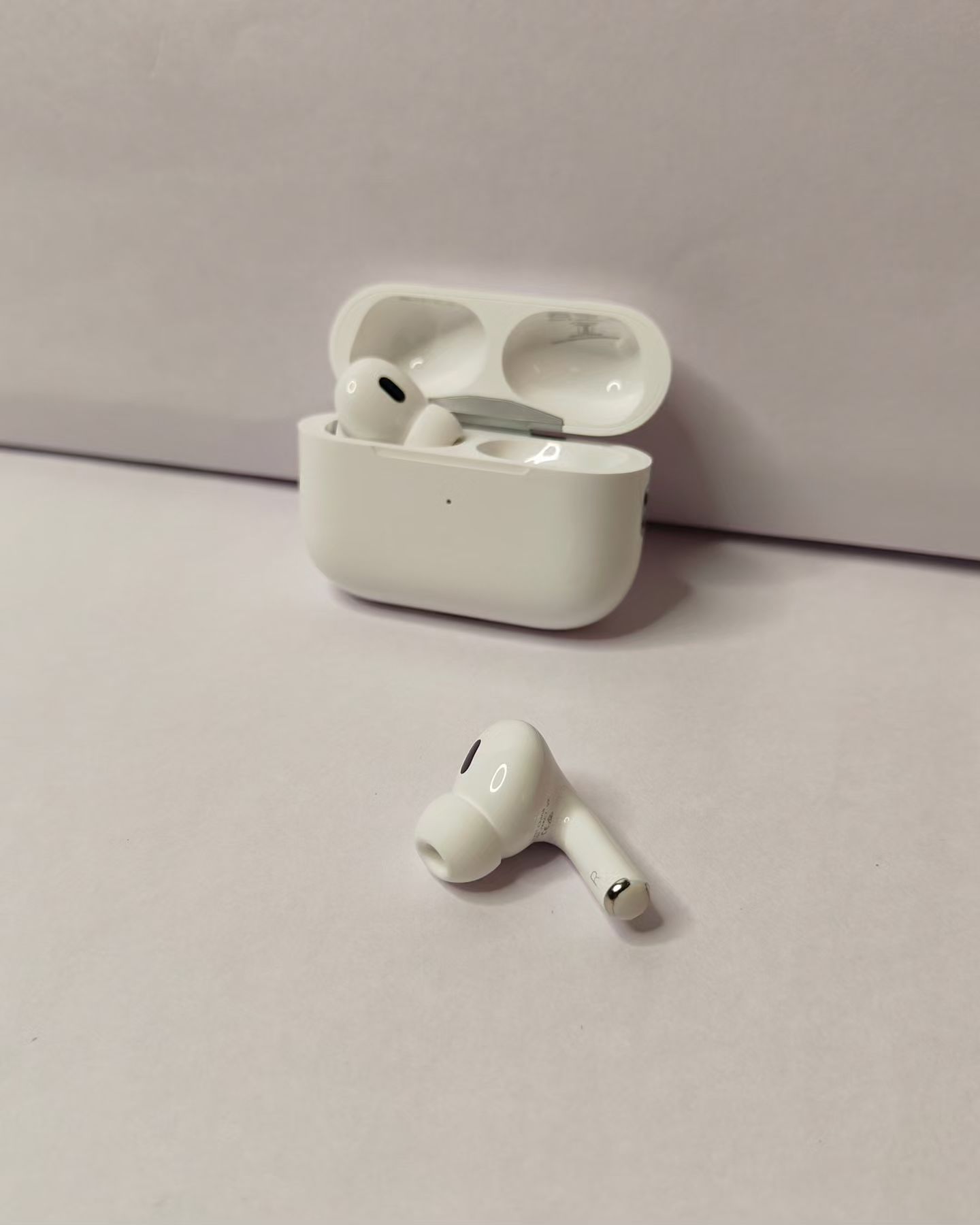 AirPods Pro 2 ANC